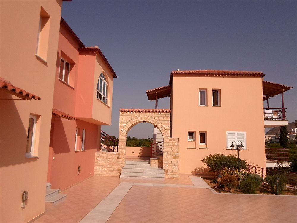 Maria'S Filoxenia Suites 드레파논 외부 사진